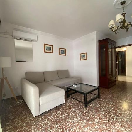 Funcional Piso 4 Dormitorios Frente A Santa Justa Sewilla Zewnętrze zdjęcie