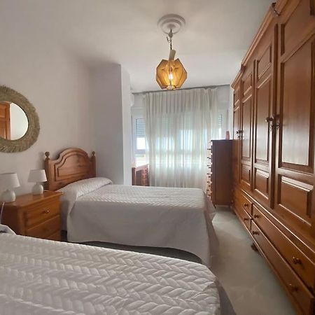 Funcional Piso 4 Dormitorios Frente A Santa Justa Sewilla Zewnętrze zdjęcie